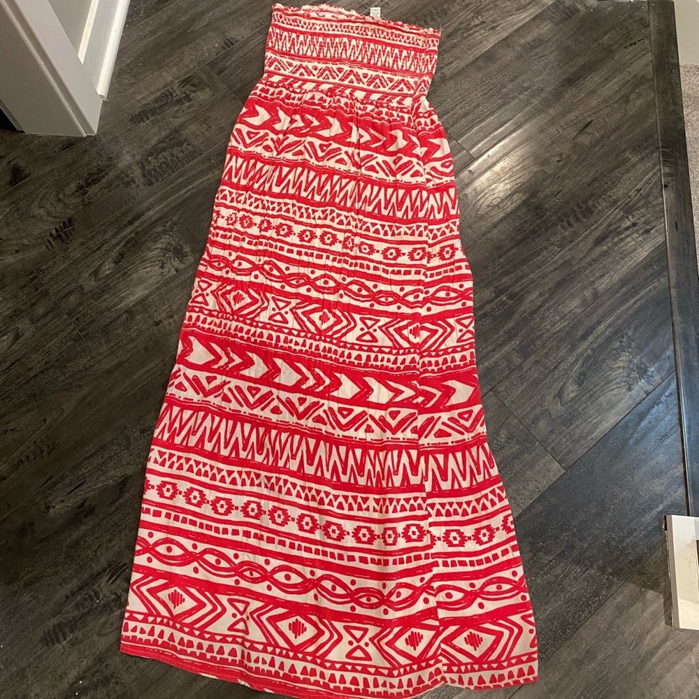 Charlotte Ruse pink/ white strapless maxi dress. Size large